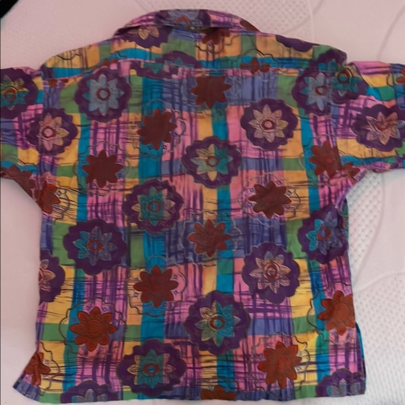 Colorful Kids Shirt - Picture 3 of 3